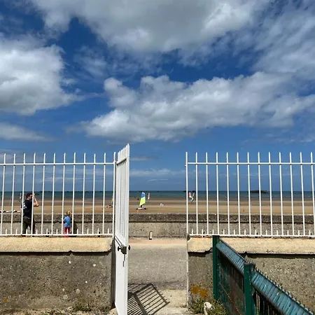 Sunny Apt On D-Day Beach With Parking Saint-Come-de-Fresne Exterior photo