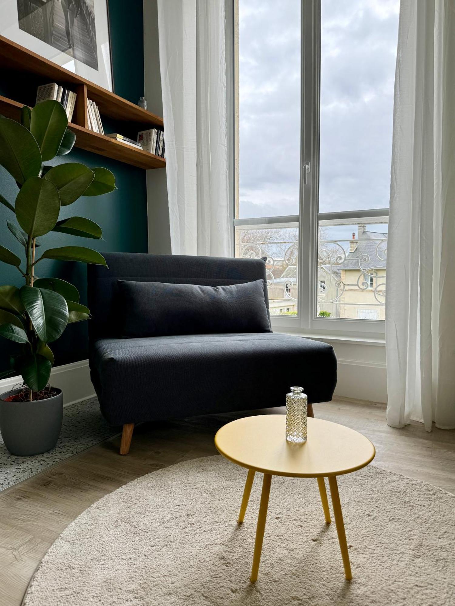 Apartment Sunny On D-day With Parking Saint-Come-de-Fresne